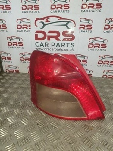 Toyota yaris rear light - rear,
