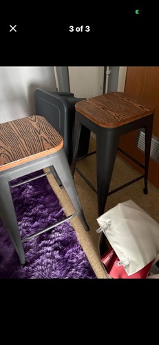 Small bar stools feet - 2,
