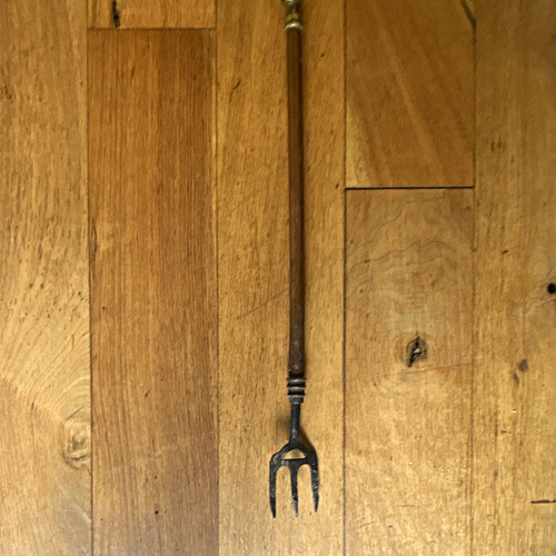 Vintage long handled tine - vintage, long-handled