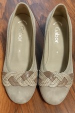 Gabor Ladies Suede Slip-On Shoes – Size 4 – Beige/Taupe – Barely Used