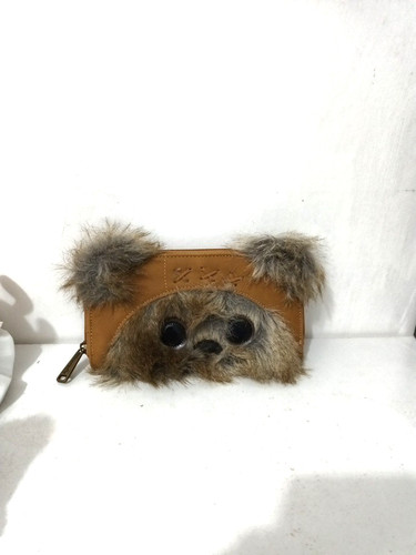 Rare loungefly star - wars, ewok