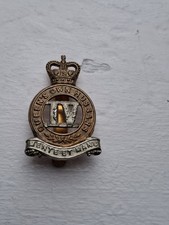 The QUEENS OWN HUSSARS CAP BADGE