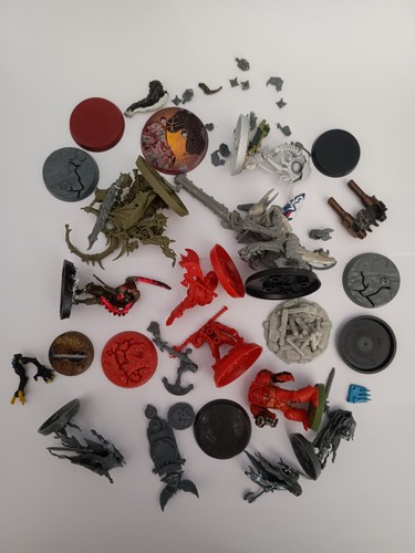 Warhammer assorted models and - models,