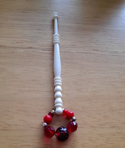 Bovine bone lace bobbin - bone,