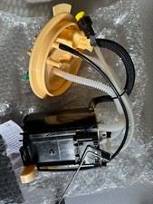 VDO OEM LAND ROVER FREELANDER 2 TD4 2.2 DIESEL FUEL PUMP & SENDER UNIT LR038602