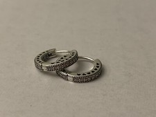 Brand New Genuine Pandora Pave