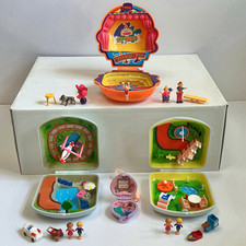 4 x Unbranded 1990's Polly Pocket style playsets/compacts for sale as 1 lot  GC