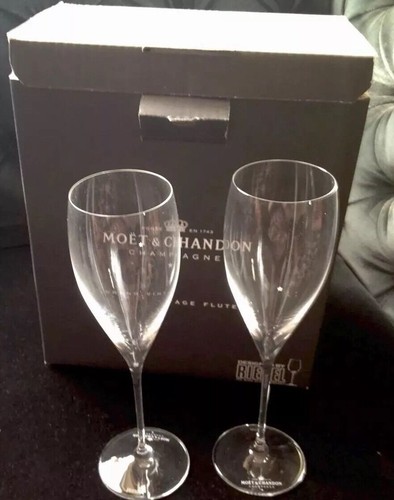 Moet chandon champagne - moet, crystal