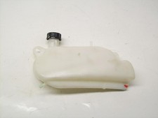 Radiator fluid tank for 2011