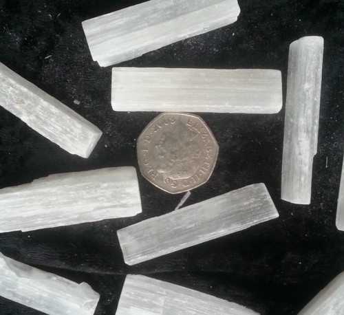 5cm raw selenite crystal - raw,
