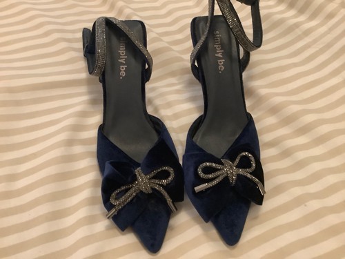 Size navy velvet - size, 7.5