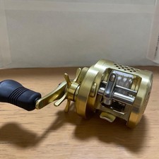 Shimano Calcutta Conquest 400F