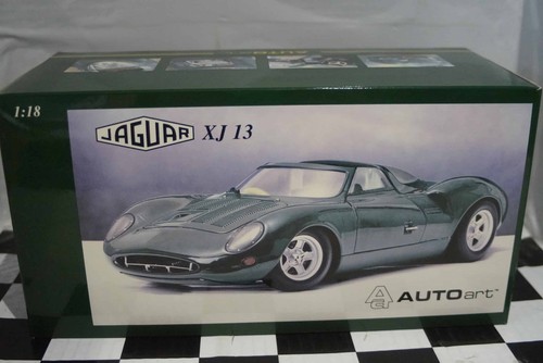 Autoart jaguar green - autoart,