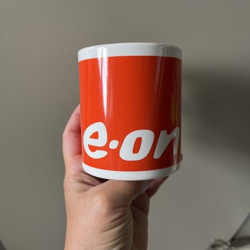 Vintage mug tams made - e-on,