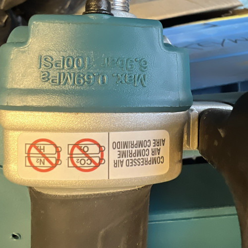 Makita af353 gauge - 23, brad