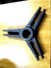 Sykes Pickavant Three leg