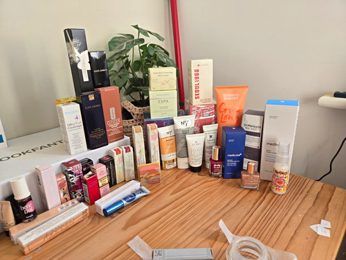 Mixed brands make - mixed,