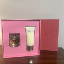 ESCADA SIGNATURE PERFUME - 30ml EDP + BODY LOTION - DISCONTINUED-RARE B78