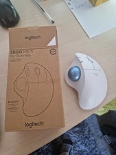 Logitech White Cordless Ergonomic Trackball Mouse ERGO M575 for Business