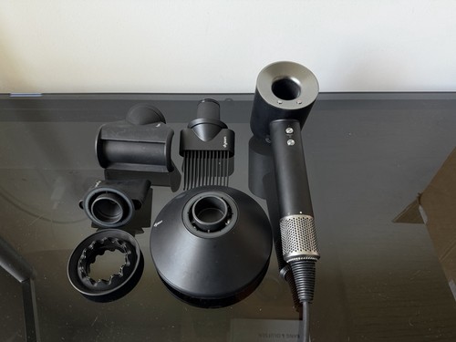 Dyson supersonic professional - dyson,