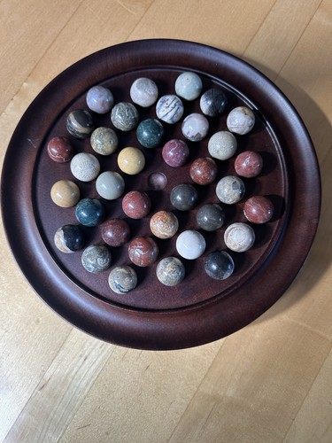 Mahogany solitaire with marble - with,