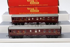2 x Triang Railways R322