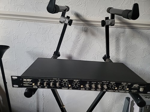 Peavey 4 mono stereo - x,