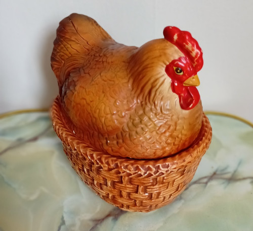 Vintage chicken egg holder - chicken,