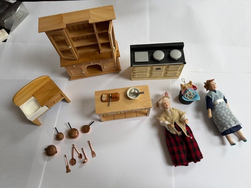 Dolls house 12th kitchen - 1/12th, set