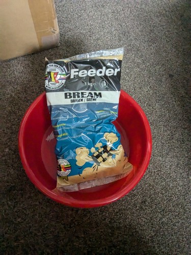 Bream groundbait 1kg - groundbait, with