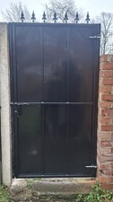 Sheeted Gate, Security Gate