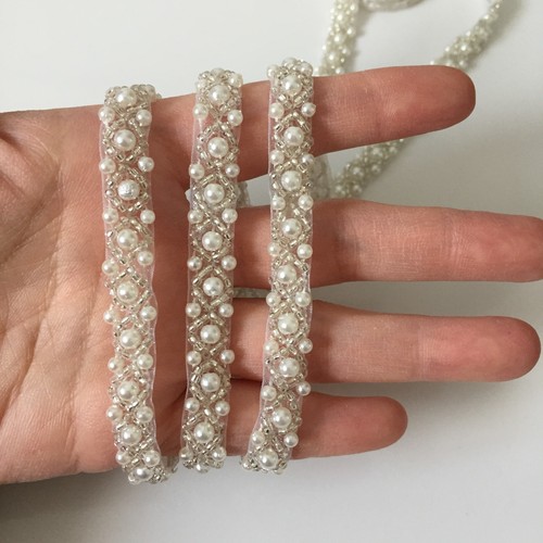 Pearl beaded trim - pearl, chain