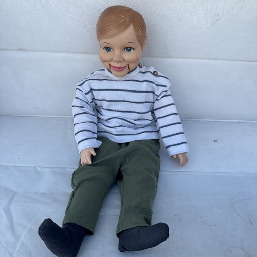 Nu2 willie talk ventriloquist - willie,