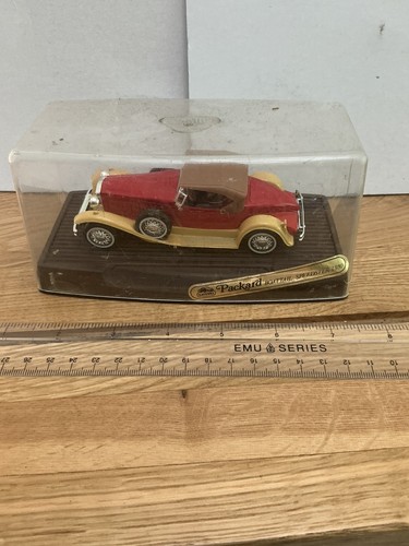 Guisval diecast packard - diecast,