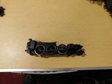 Hornby Dublo Castle Class loco chassis and motor, runs well, benefit from serv 4