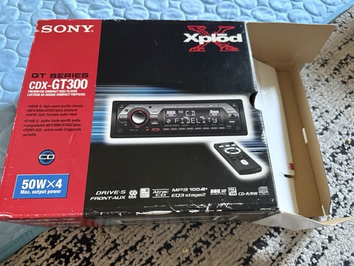 Cdx gt300 car radio - cdx-gt300,