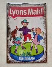 LYONS MAID ICE CREAM METAL PLAQUE SIGN MAN CAVE BAR PUB CAFE KITCHEN 20x30cm