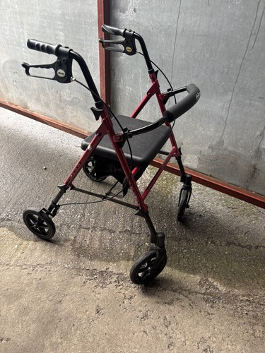 Drive wheel rollator - wheel,