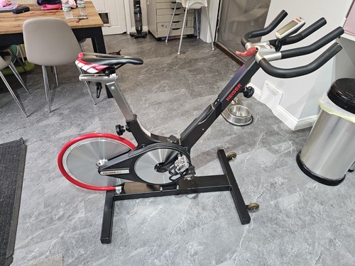 Keiser indoor exercise - keiser, m3