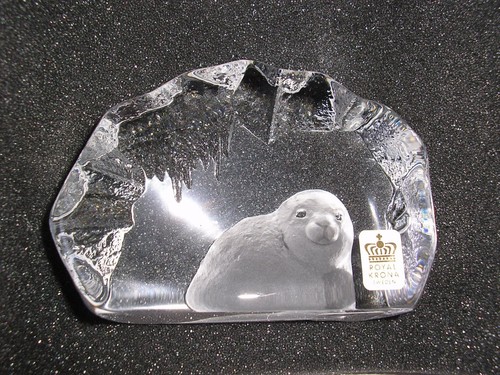 Glass seal paperweight royal - glass,