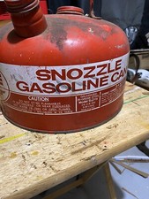 EAGLE SNOZZLE GASOLINE CAN