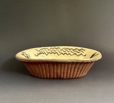 A North Devon slipware pie