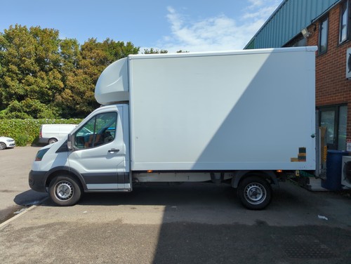 2021 ford luton transit - ford,