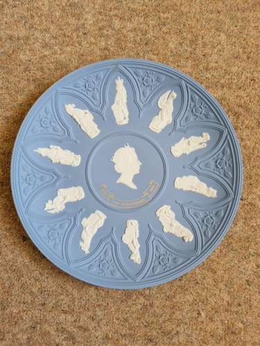 Wedgwood jasperware queen - jasperware,
