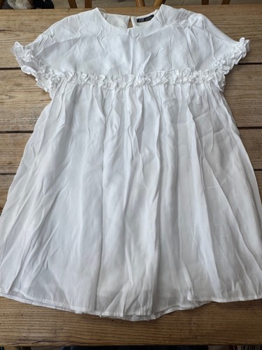 Wonderful zara trf white - zara,
