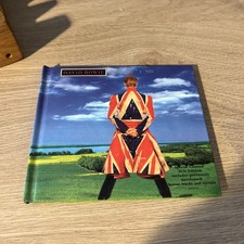 David Bowie - Earthling (2004)