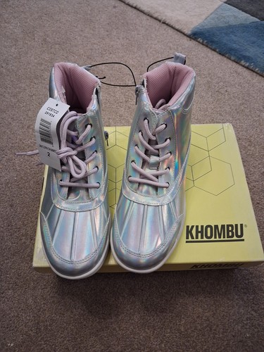 Kids silver boots size new - kids, 2