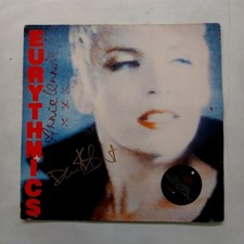Eurythmics Be Yourself Tonight 1985 LP Album Signed Annie Lennox & Dave Stewart