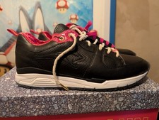 Kangaroos x glory hole