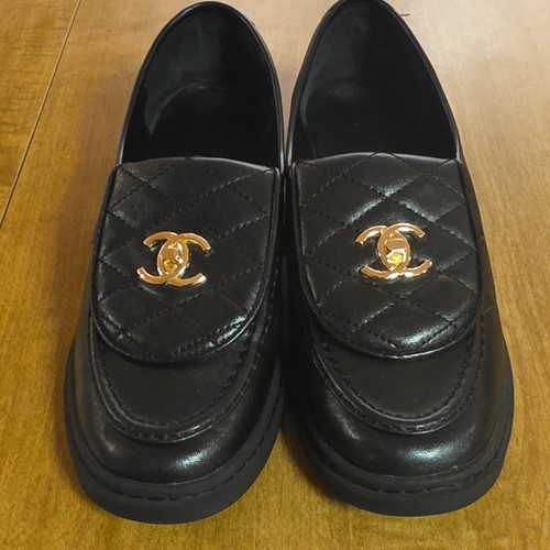 Chanel women flat - chanel,